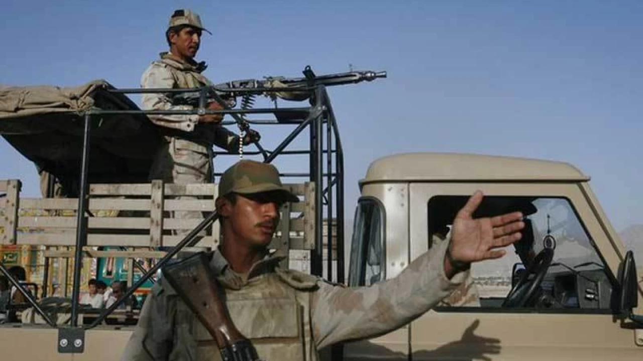 Terrorists attack security check post in Balochistan; soldier martyred
