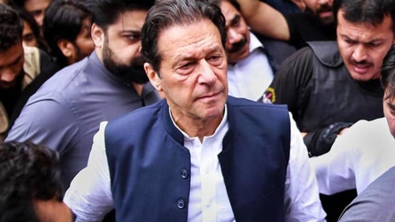 عمران خان کی 17 مئی  تک ضمانت منظور، ڈی  آئی جی لاہور  عمران خان کو گرفتار کرنے کیلئے اسلام آباد ہائیکورٹ پہنچ گئے