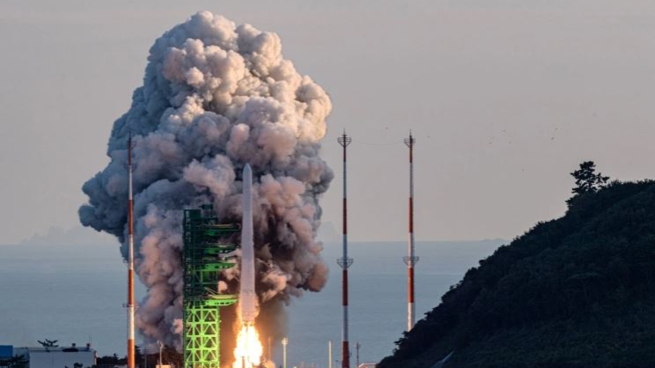Space race: South Korea conducts maiden launch of first indigenous rocket