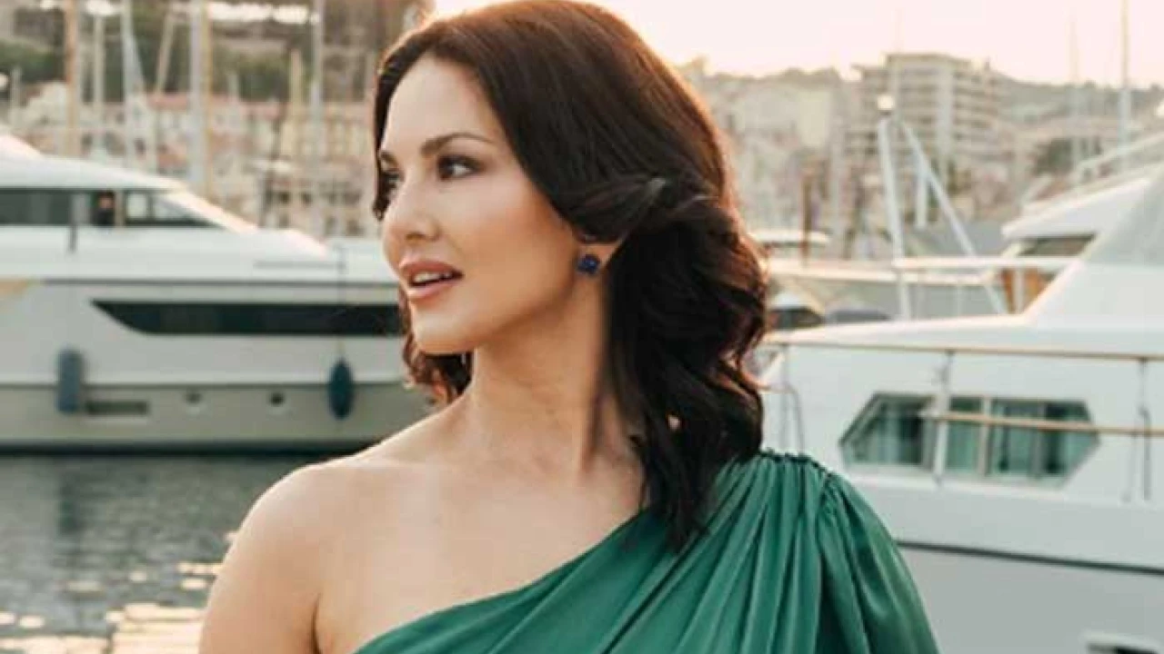 Sunny Leone stuns with ethereal beauty at Cannes