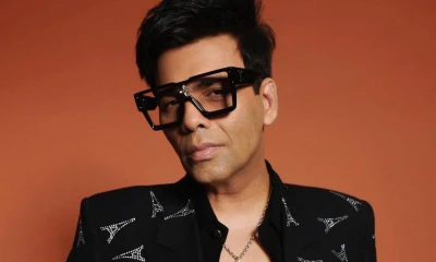 Karan Johar gets emotional after completing 25 years in film industry