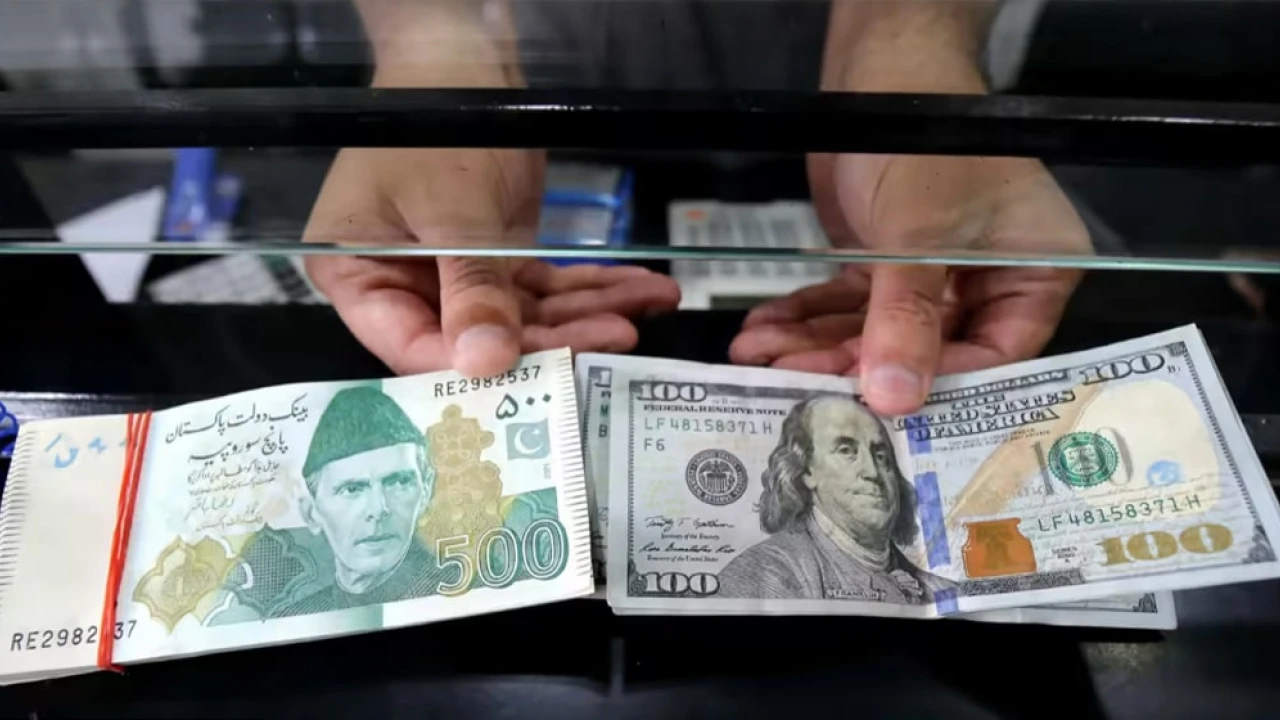 Value of US dollar drops against PKR