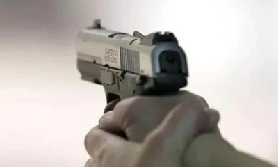 Husband shoots wife during divorce hearing in Karachi court