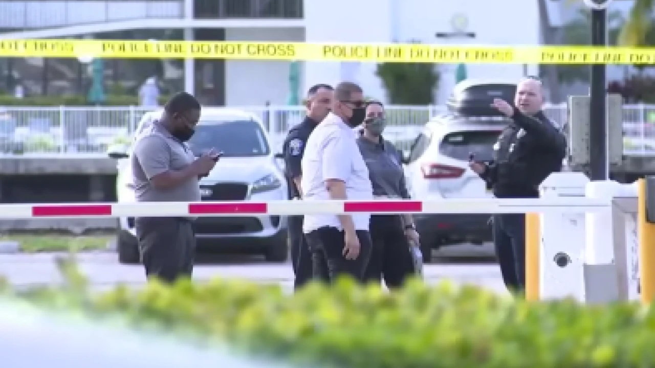 Nine injured in shooting incident at Hollywood Beach, Florida