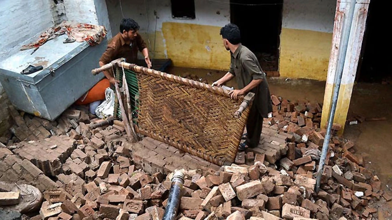 Rain, thunderstorm claim 19 lives in KP  and Punjab