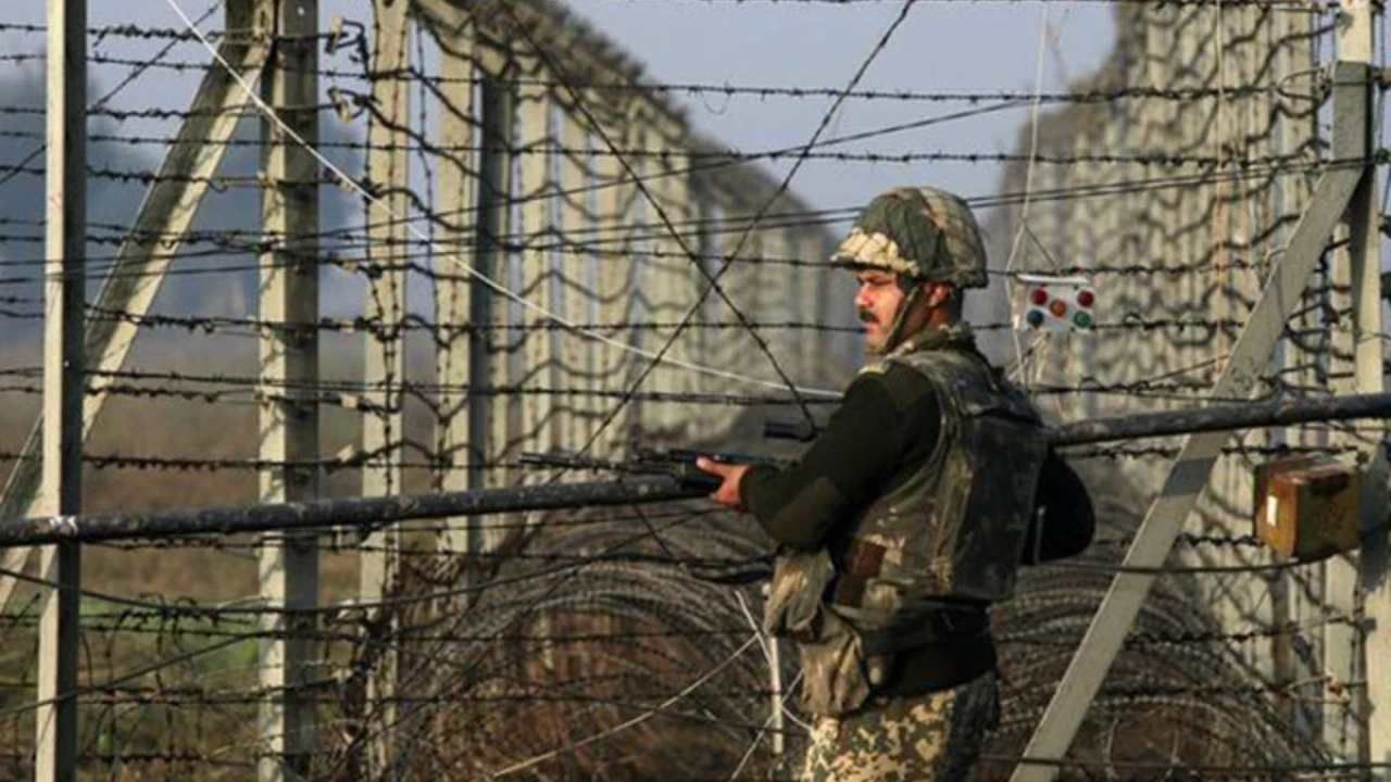 Two Kashmiris martyred in Indian firing across LOC