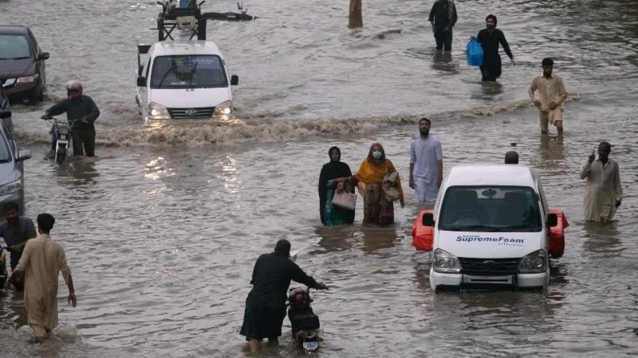 Heavy rain predicted for running week in Pakistan