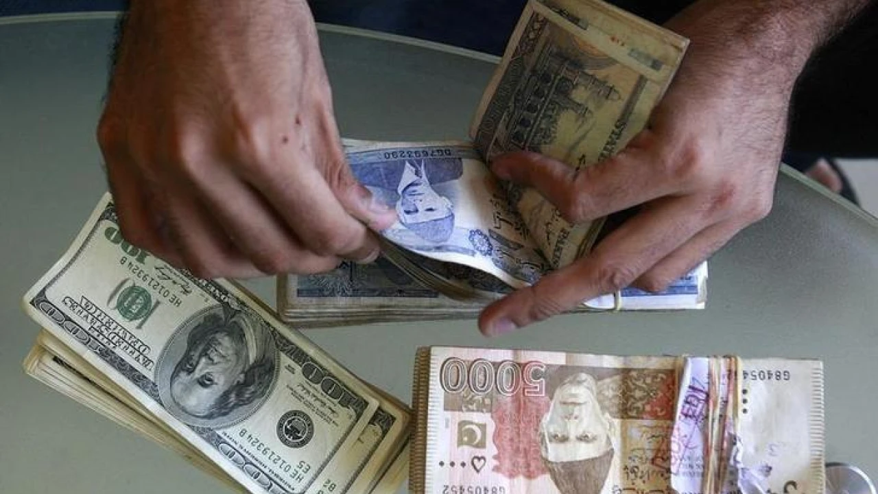 Dollar loses value against rupee in open market