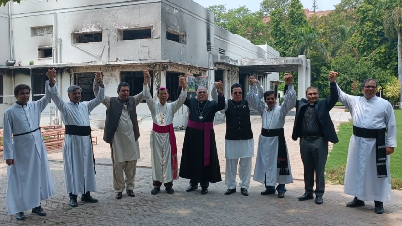 Pakistani Christians stand firm behind armed forces, says senior church leader