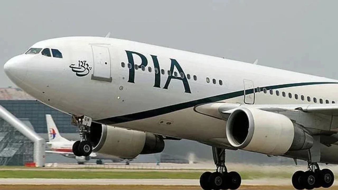 Hydraulic dysfunction forces Canada-Bound PIA flight to return to Lahore