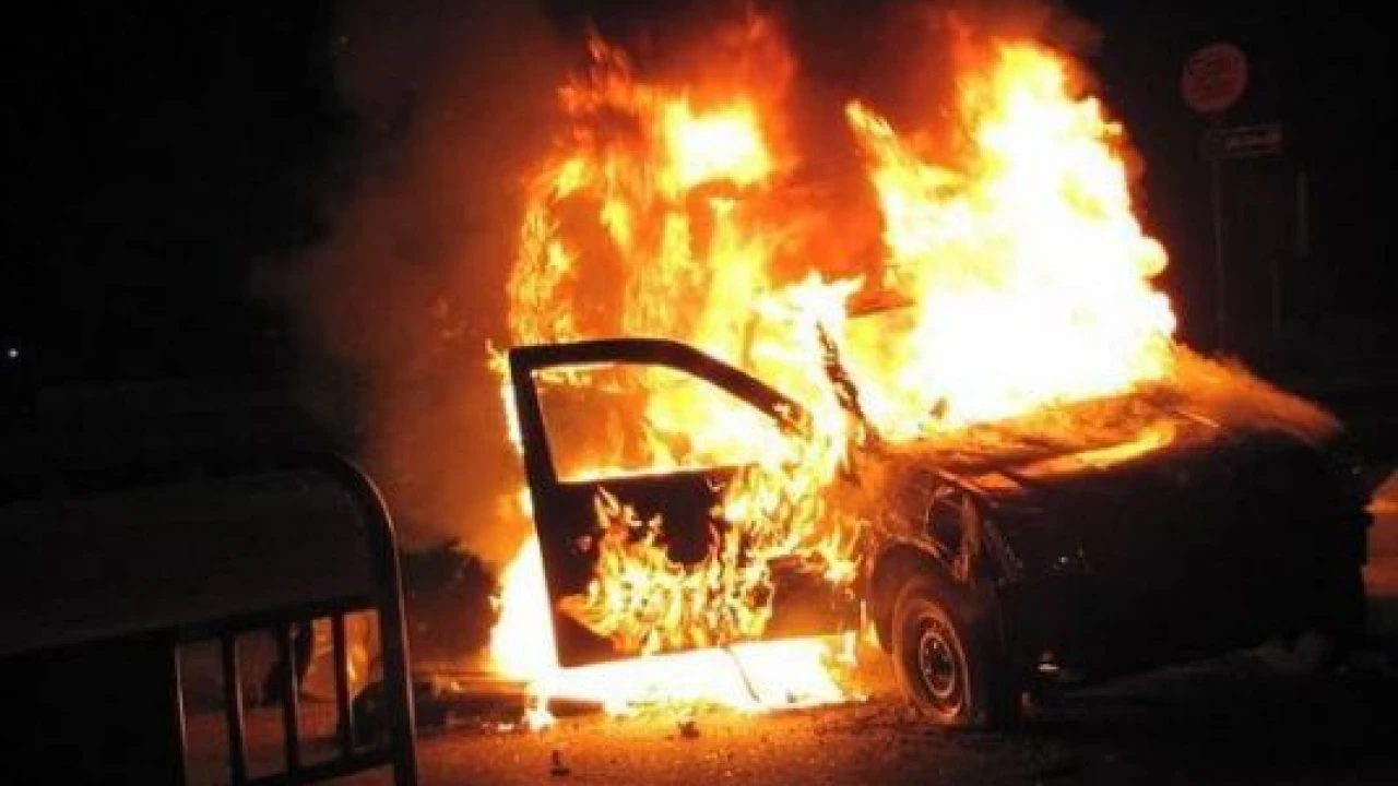 Bangladeshi honored as ‘National Hero’ for saving car in flames