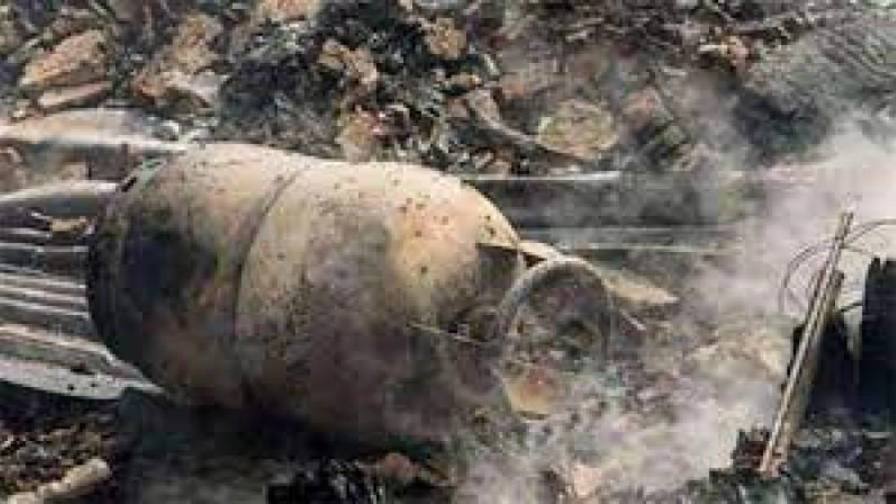 Five killed in Jehlum cylinder blast