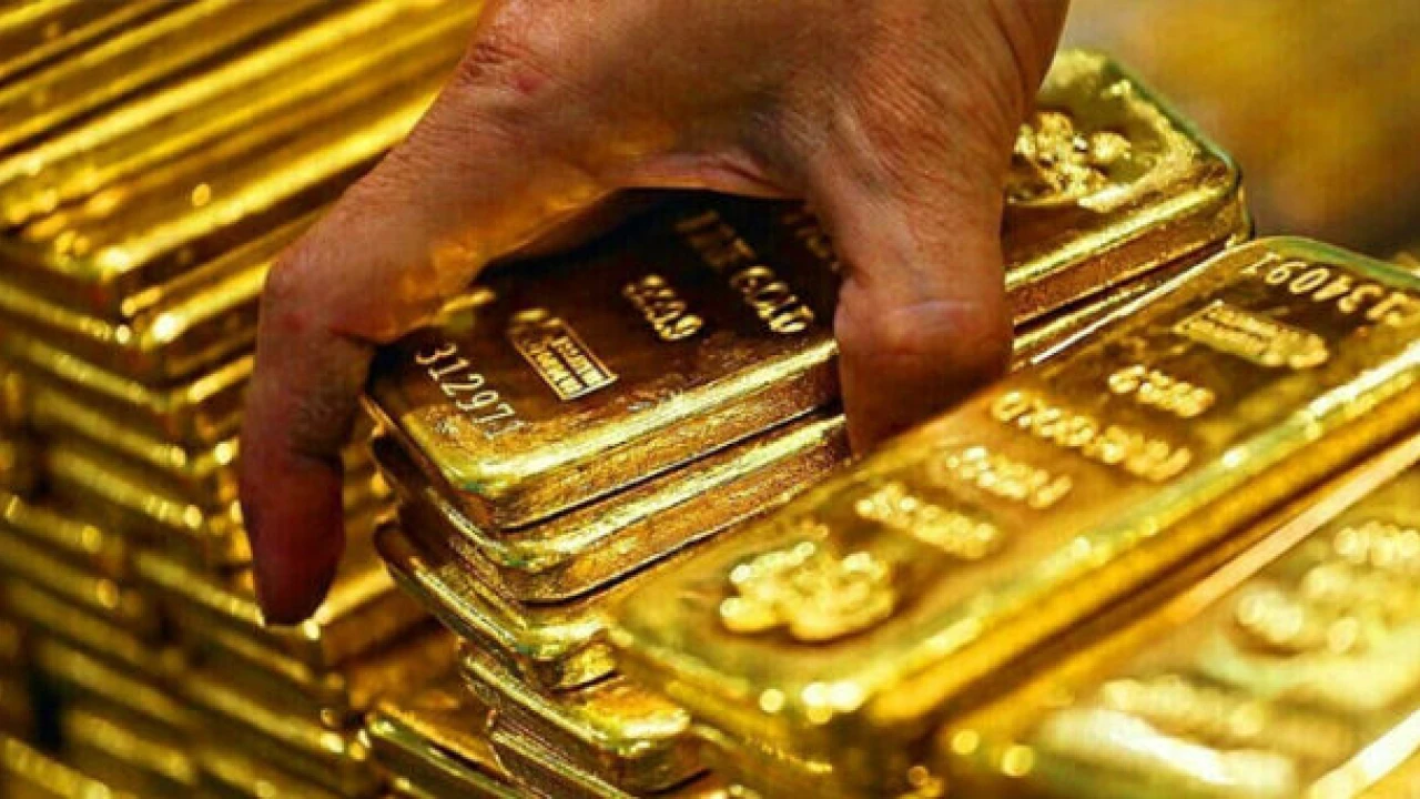 Gold prices break momentum of going down in local markets