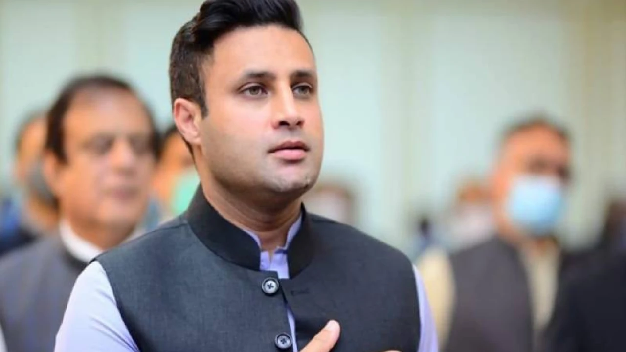 Police allegedly raid, seal PTI leader Zulfi Bukhari's residence