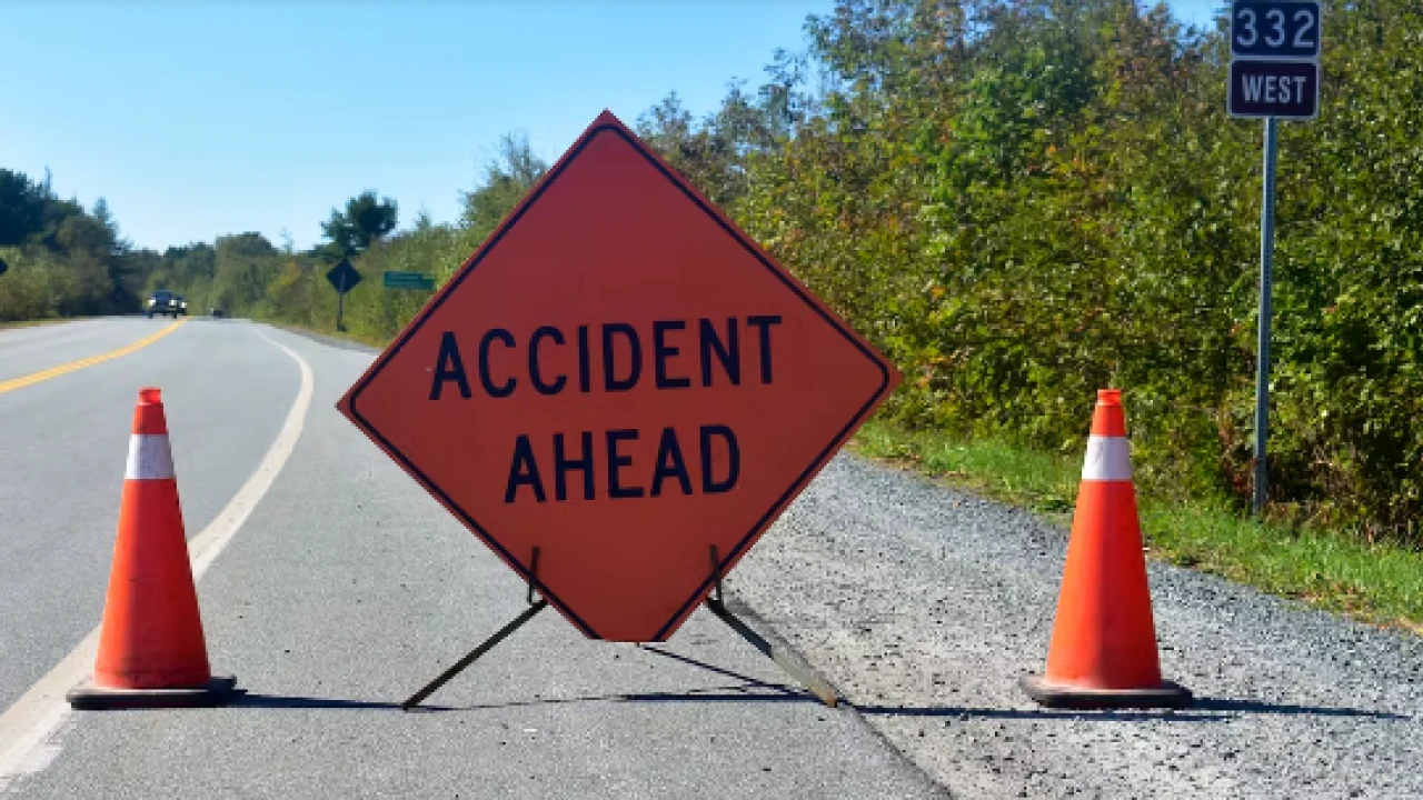 Five killed as passenger bus overturns in Rajanpur