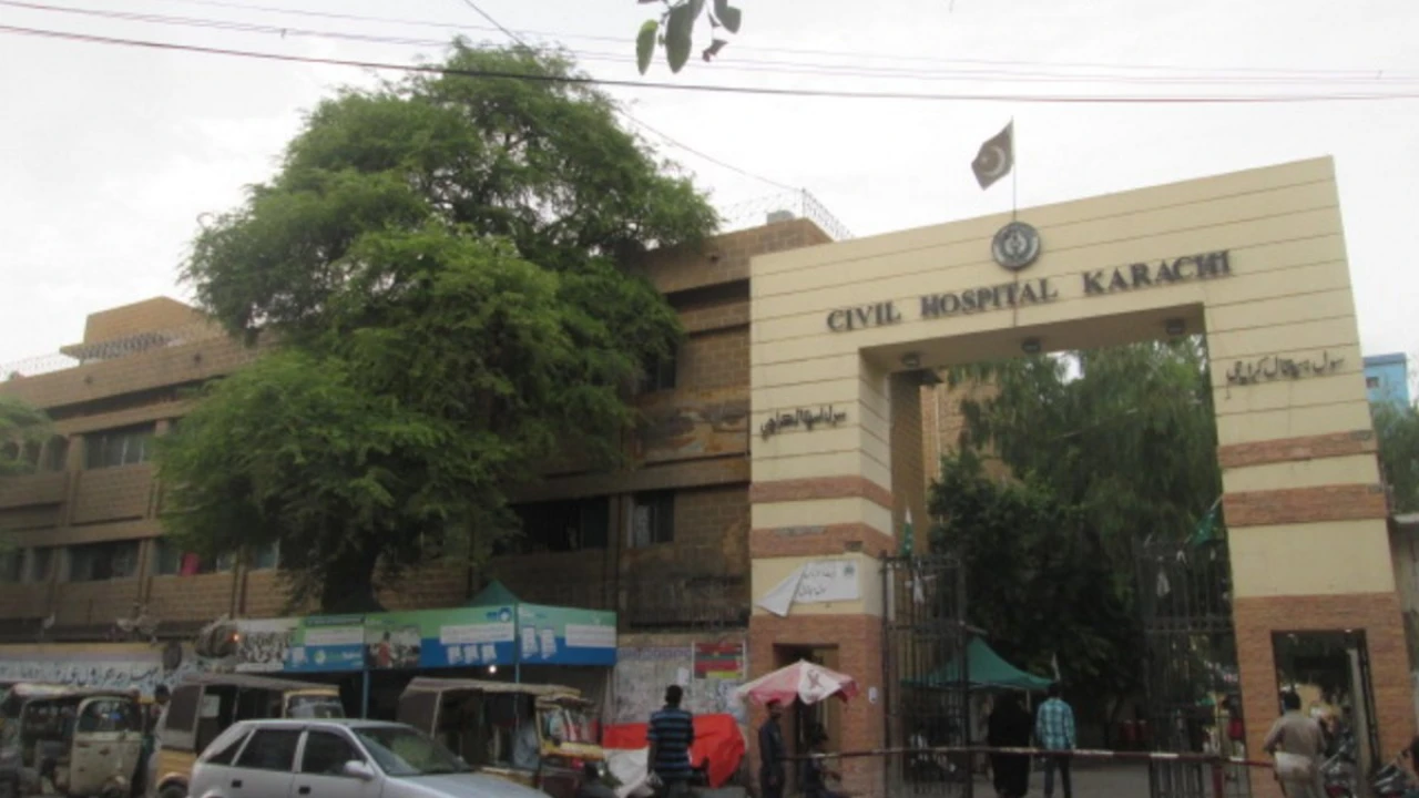 Thieves stole machinery worth mlns from Civil Hospital Karachi
