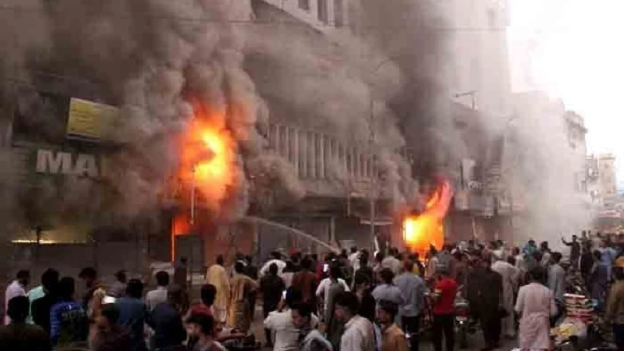 Fire erupts in Multan warehouse, Karachi industry