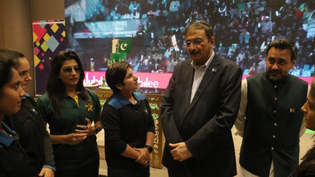 Nida Dar meets PCB Chairman Zaka Ashraf