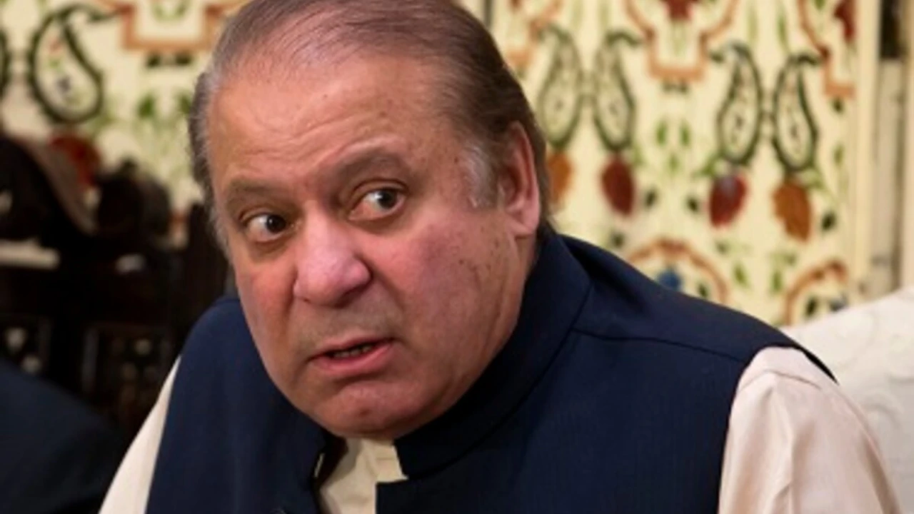 Nawaz Sharif calls on PML-N leaders to London