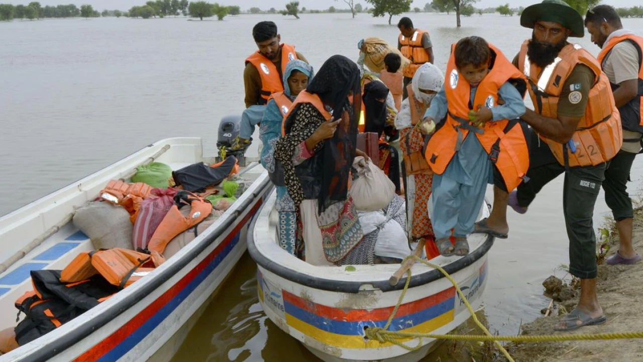 Over 8,000 evacuated to safety from flood-hit areas of Punjab