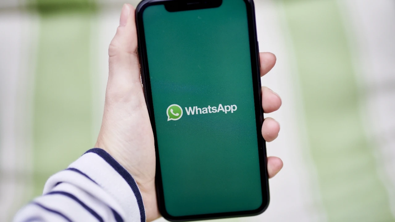 WhatsApp launches feature of nameless groups