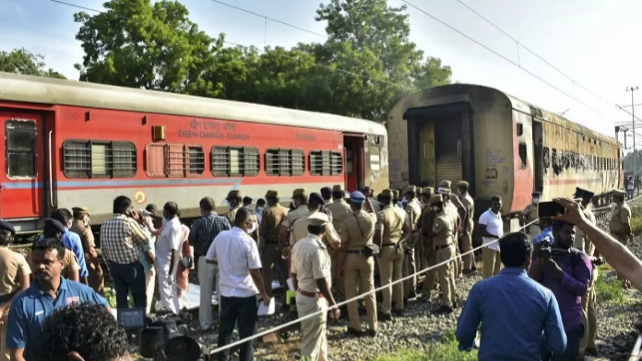 10 tourists killed in India train accident