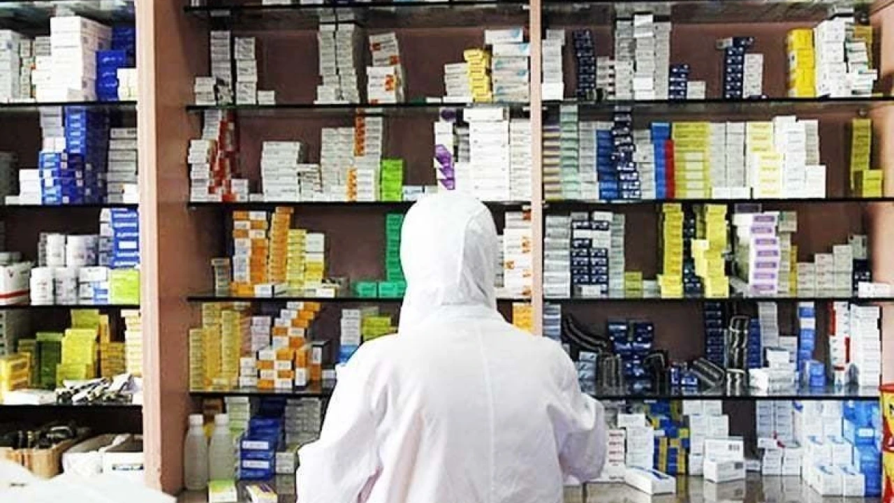 Govt takes notice of medicines shortage in KP hospitals