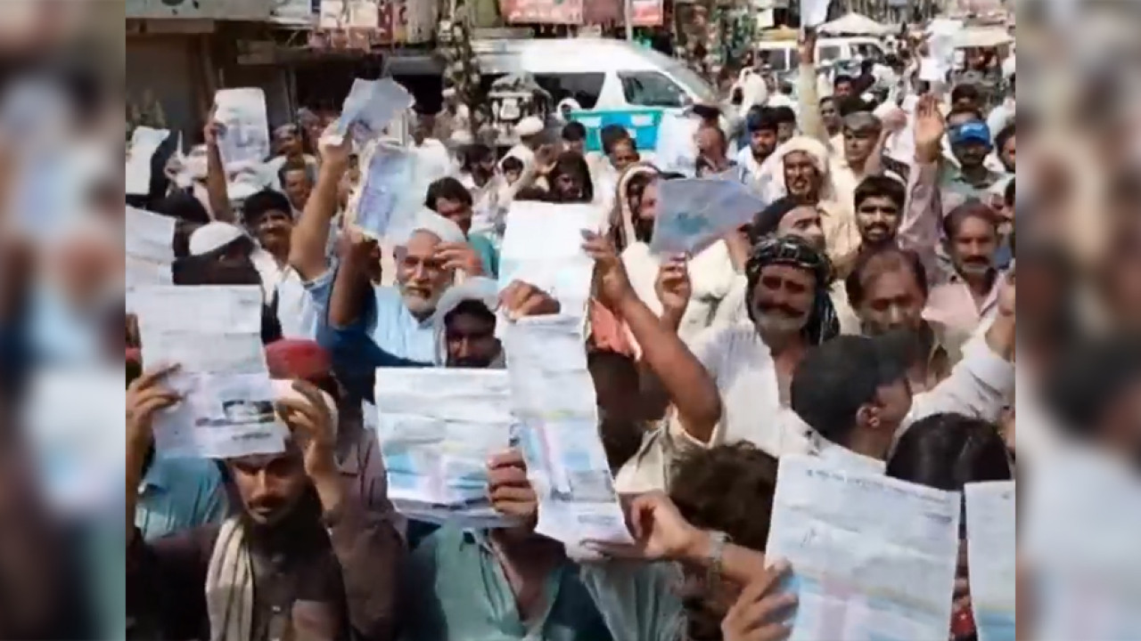 بجلی کے بلوں میں نا قابل برداشت اضافہ، شہری سراپا احتجاج