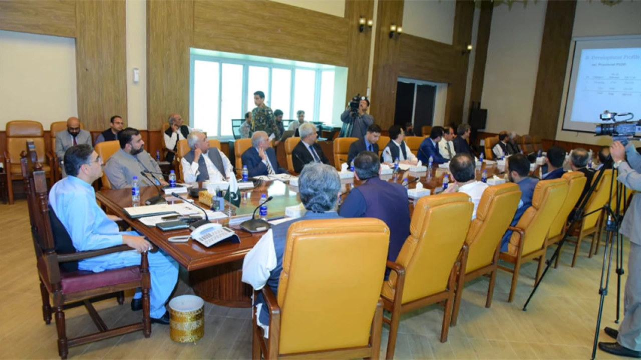 Caretaker PM calls for utilizing mineral resources for cementing economy