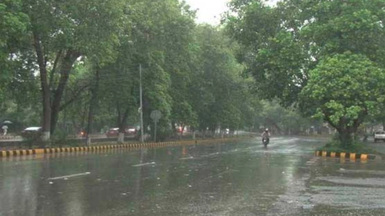 Weather becomes pleasant after rain in Lahore, other cities