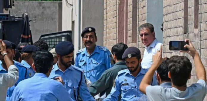 Court extends Qureshi's physical remand in cypher case - Vimarsana News