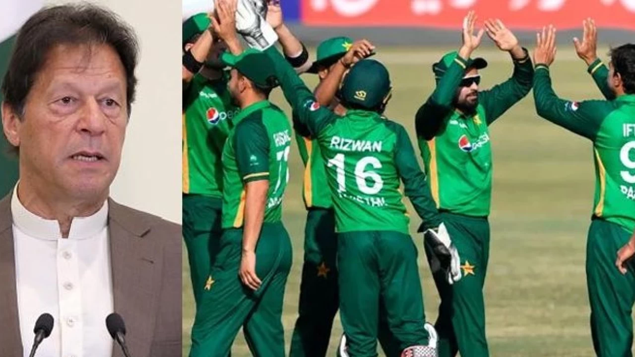 'I have faced similar disappointments' on cricket field, PM Imran backs national team