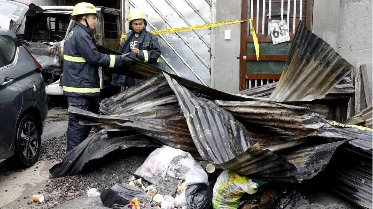 Fire in Philippines residential, warehouse building kills 16