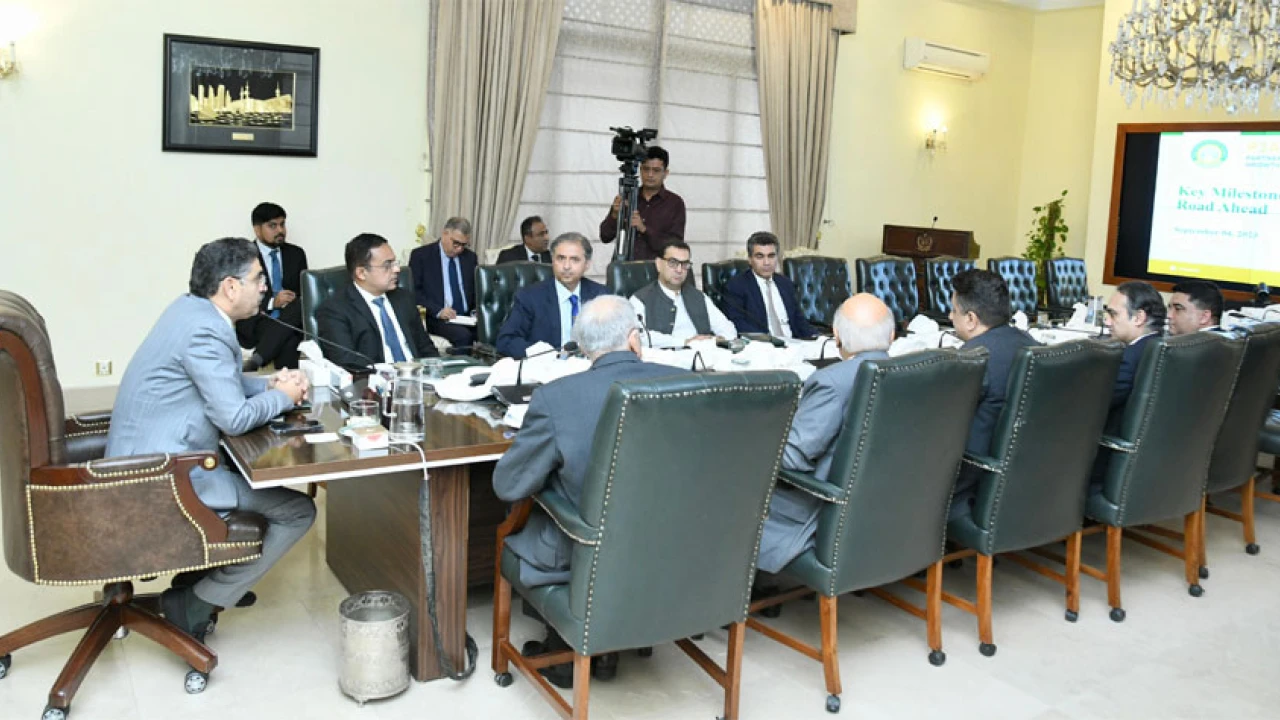 Govt to take stern action against electricity thieves: PM