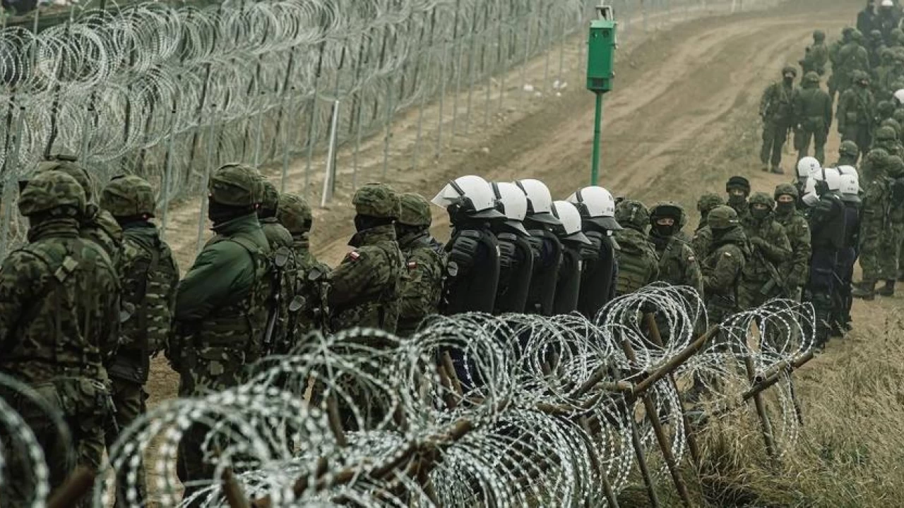 Russia, Belarus conduct military drills as migrant crisis on EU border intensifies