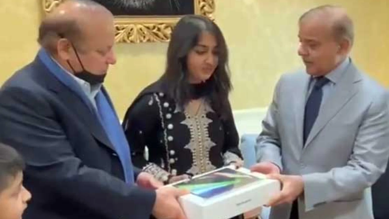 Sharif brothers praise Mahnoor Cheema over historic success in GCSEs 