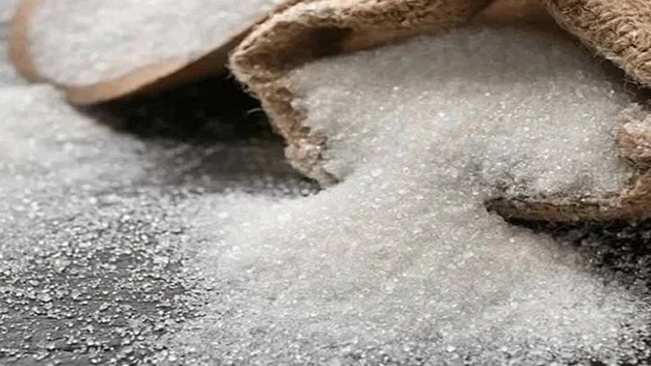 Sugar price falls further after crackdown against mafia