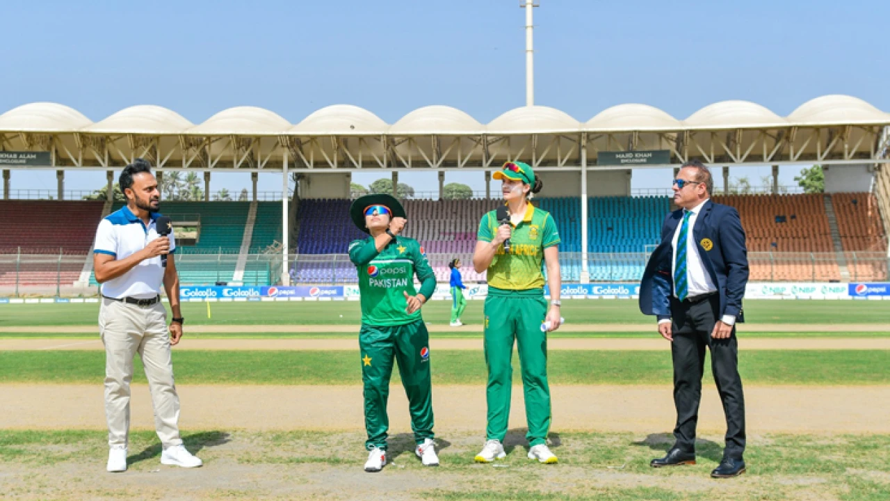 PAKW vs SAW: South Africa win toss, elect to bat against Pakistan