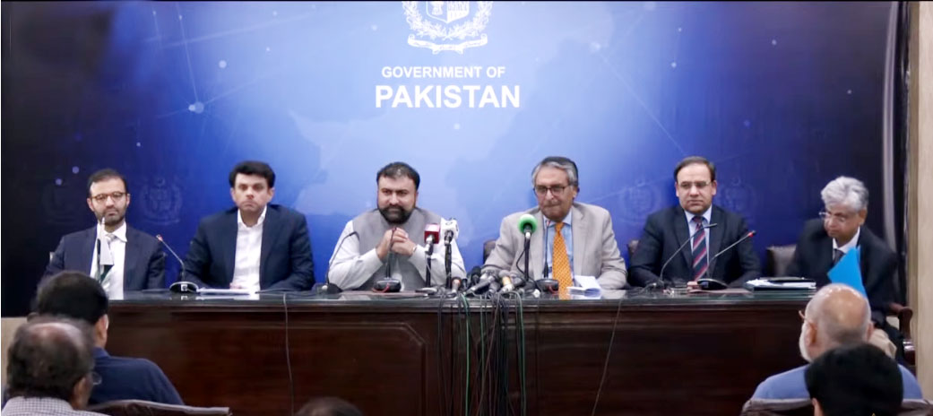 Pakistan pursuing pro-active diplomacy; relations with outer world improving: FM - Vimarsana News