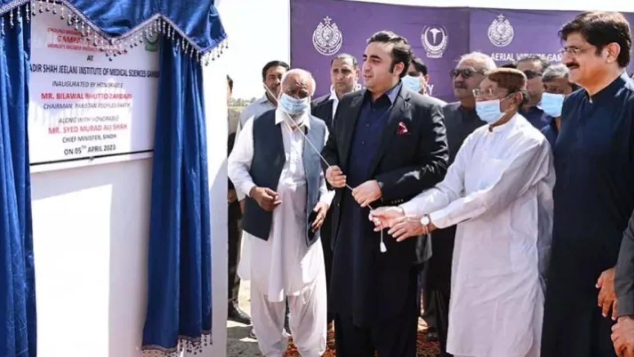 Bilawal Bhutto inaugurates Hyderabad's 6 MGD water filter plant