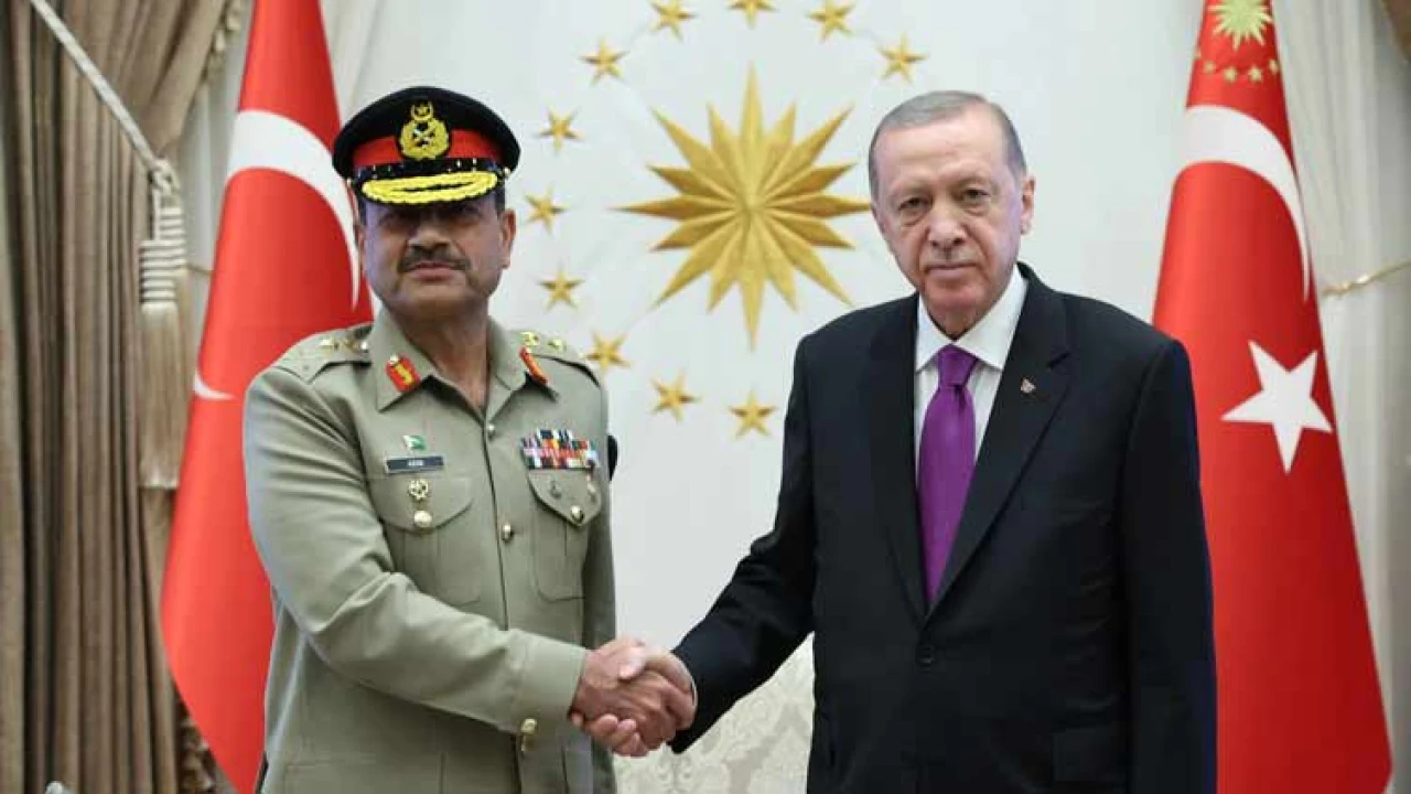 COAS Asim Munir meets Turkish President Tayyip