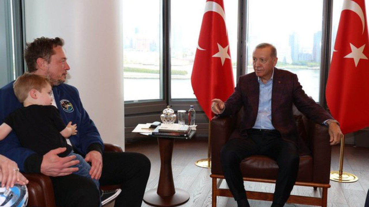 ترک صدر رجب طیب اردوان سے ٹیسلا کے سی ای او ایلون مسک کی ملاقات