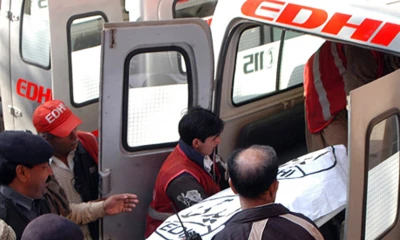 Three killed, 30 injured as passenger van overturns in Umarkot