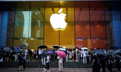 Apple's flagship Shanghai store buzzes as iPhone 15 goes on sale