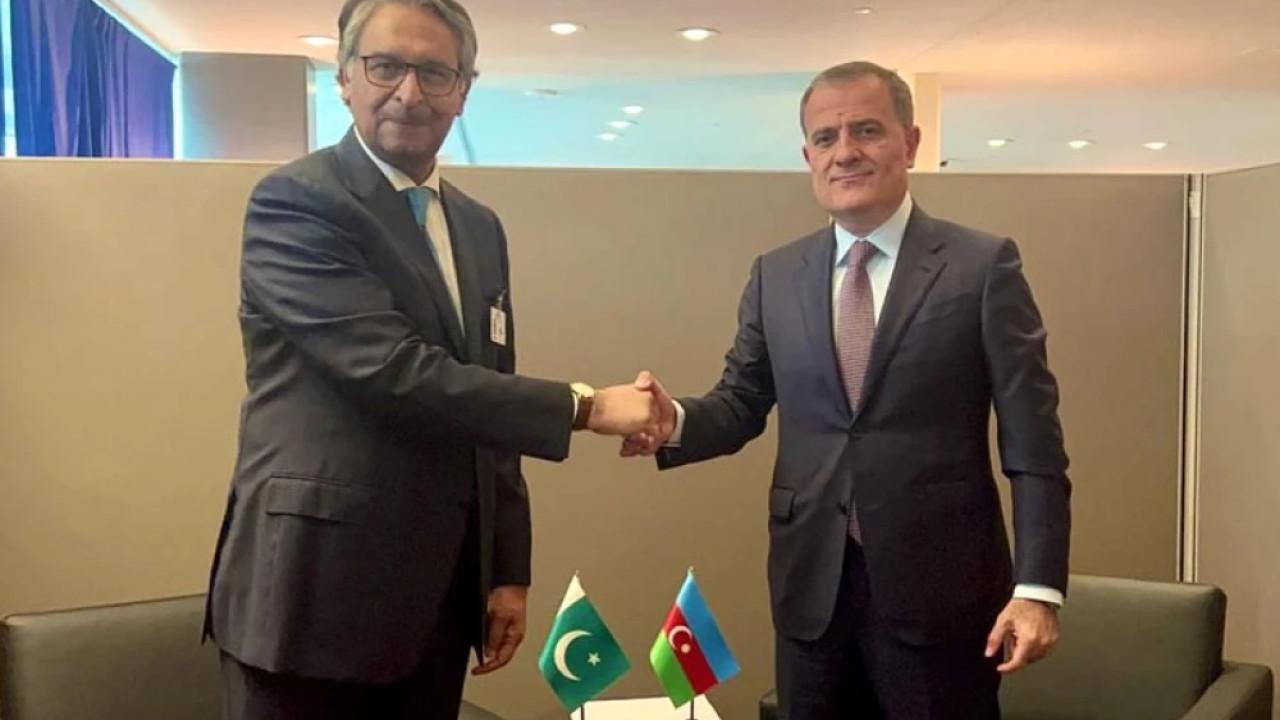 پاکستان اور آذربائیجان کا بین الاقوامی فورم پر مل کر کام کرنے پر اتفاق