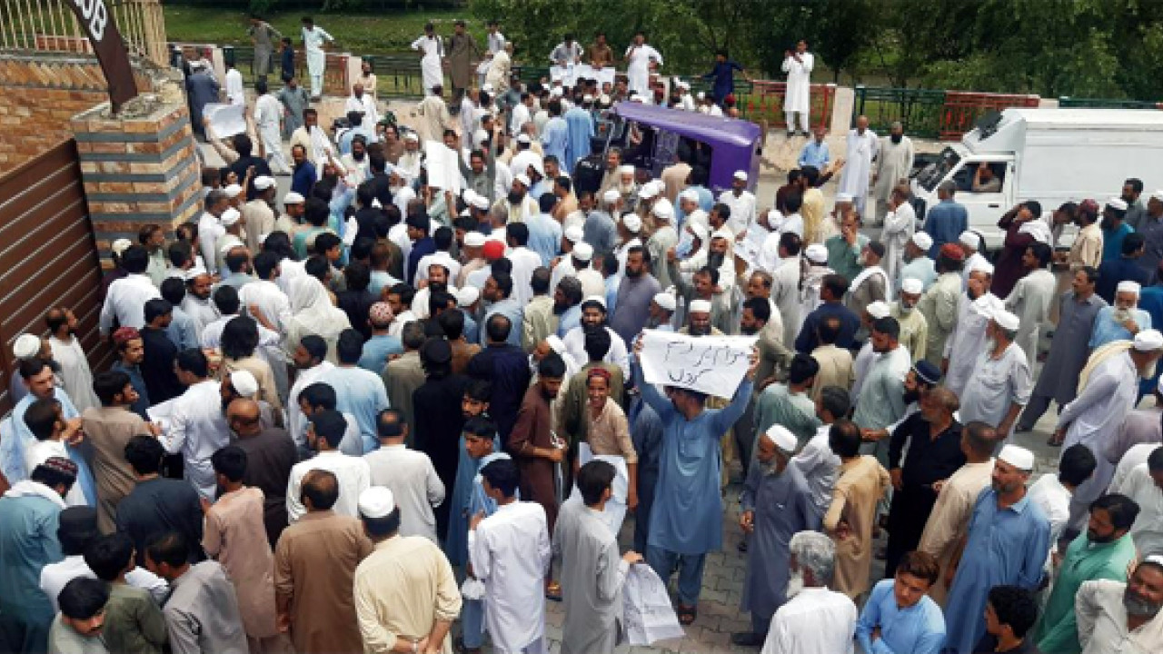 مظفرآباد :بجلی بل نہ جمع کرانے کی تحریک زور پکڑ گئی
