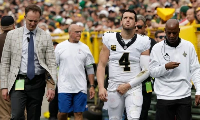 Saints QB Carr suffers shoulder injury, ruled out