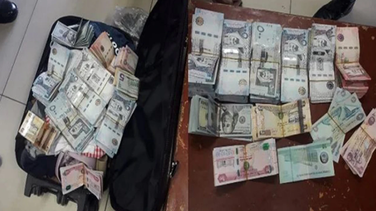 FIA recovers huge amount of local, foreign currency in Karachi
