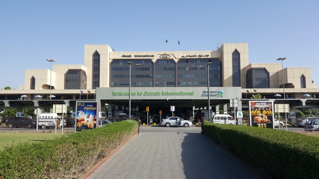 Massive tax evasion scam unearthed at Karachi Airport