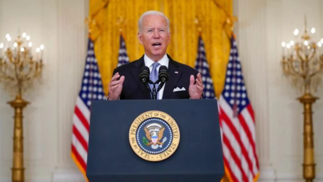 Biden defends US withdrawal amid bipartisan criticism